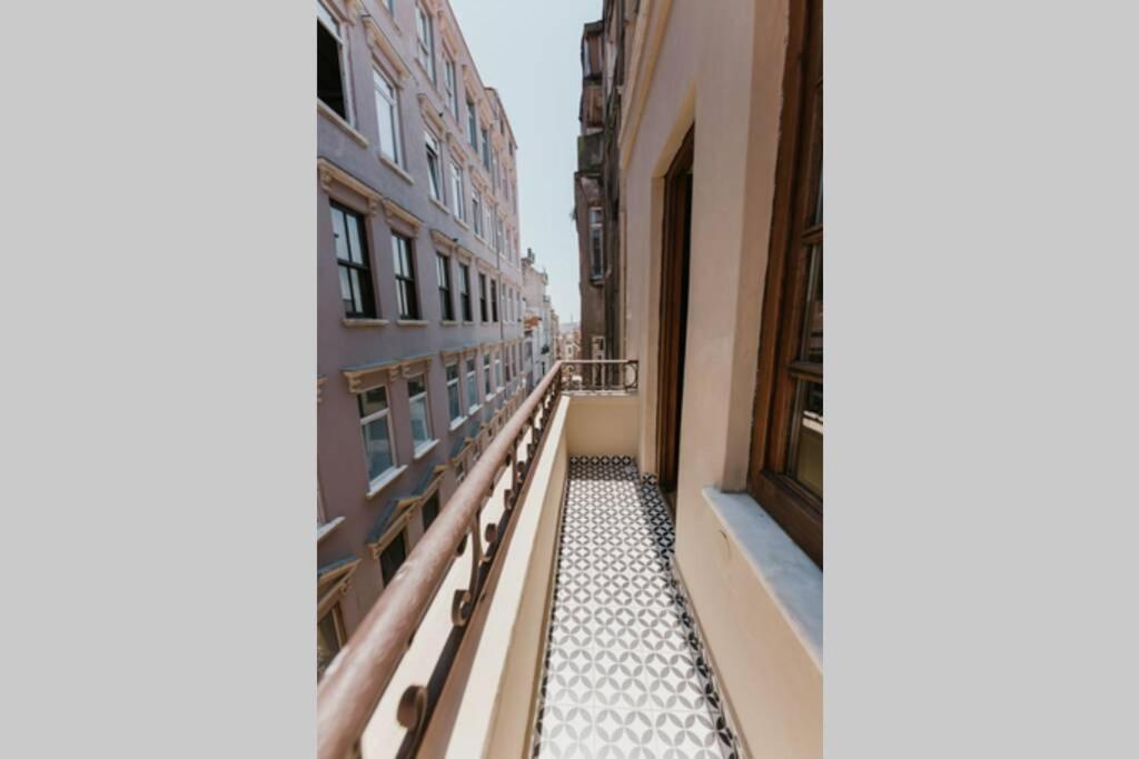 Galadoo Suites 3Rd Floor Istambul Extérieur photo