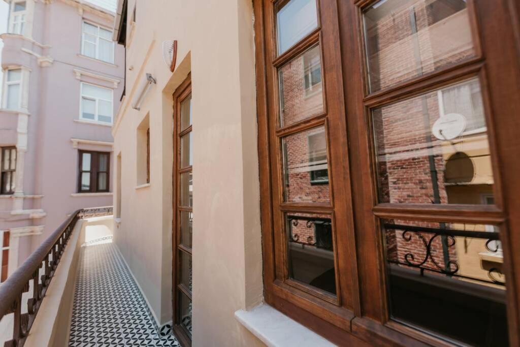 Galadoo Suites 3Rd Floor Istambul Extérieur photo